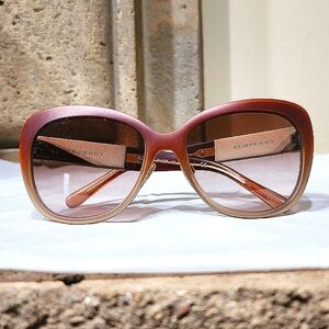 Burberry Semi-Cat Eye Full Rim Sunglasses(BE3088)Brown/Gold
